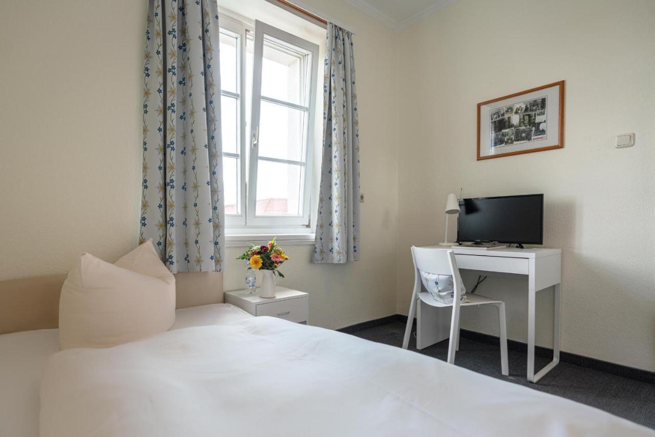 Gasthof Hotel-pension Am Siegestor
