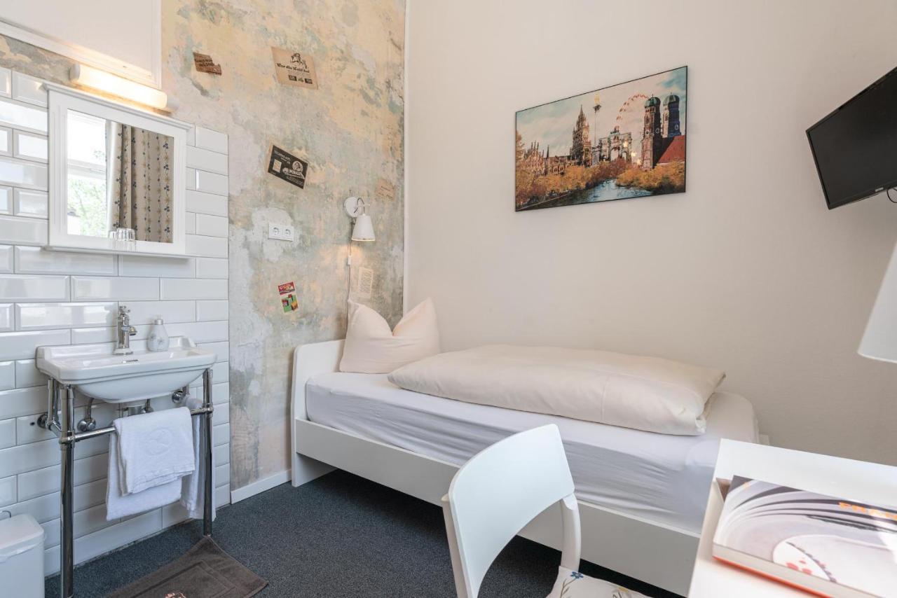 Hotel-pension Am Siegestor 3*