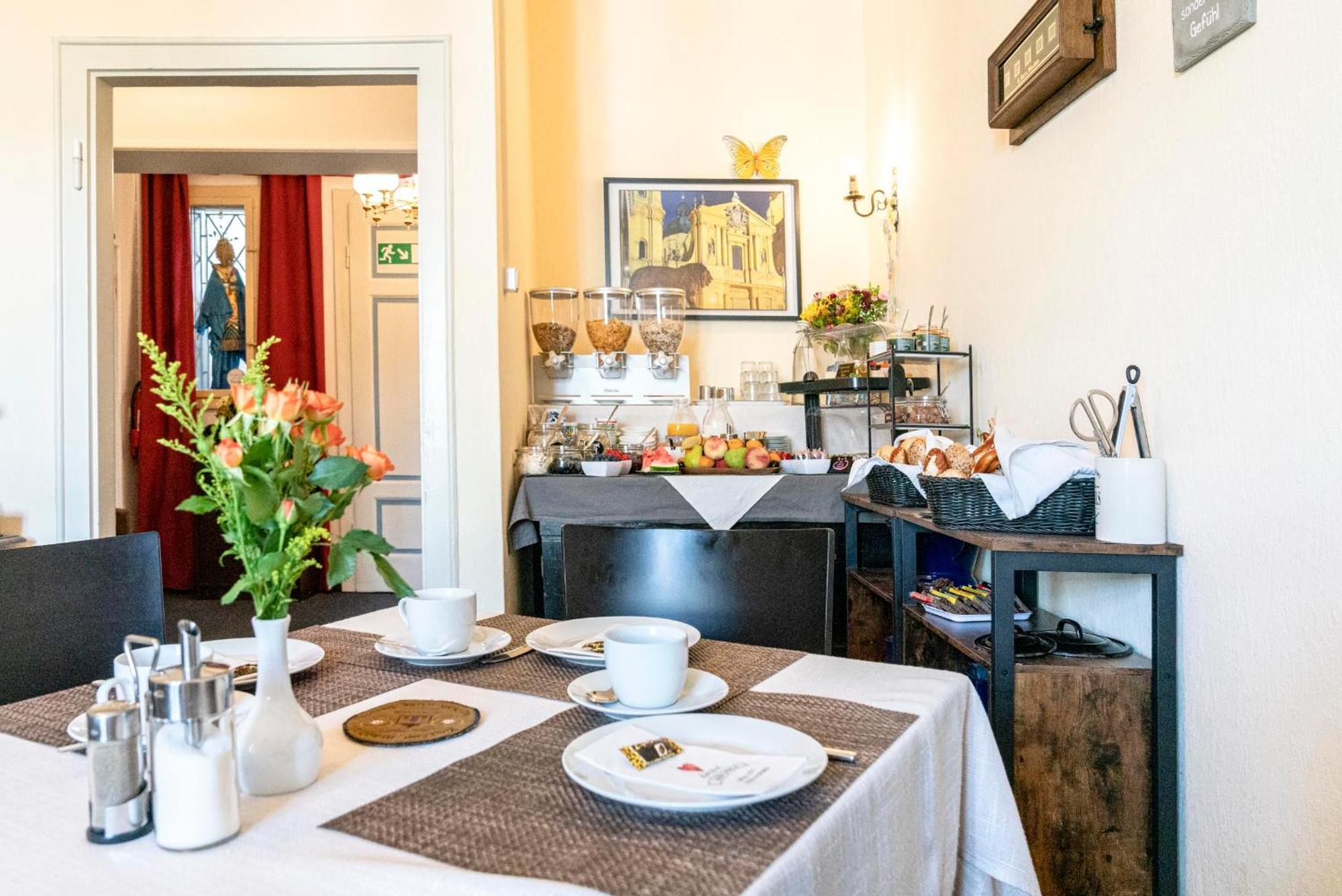 Gasthof Hotel-pension Am Siegestor