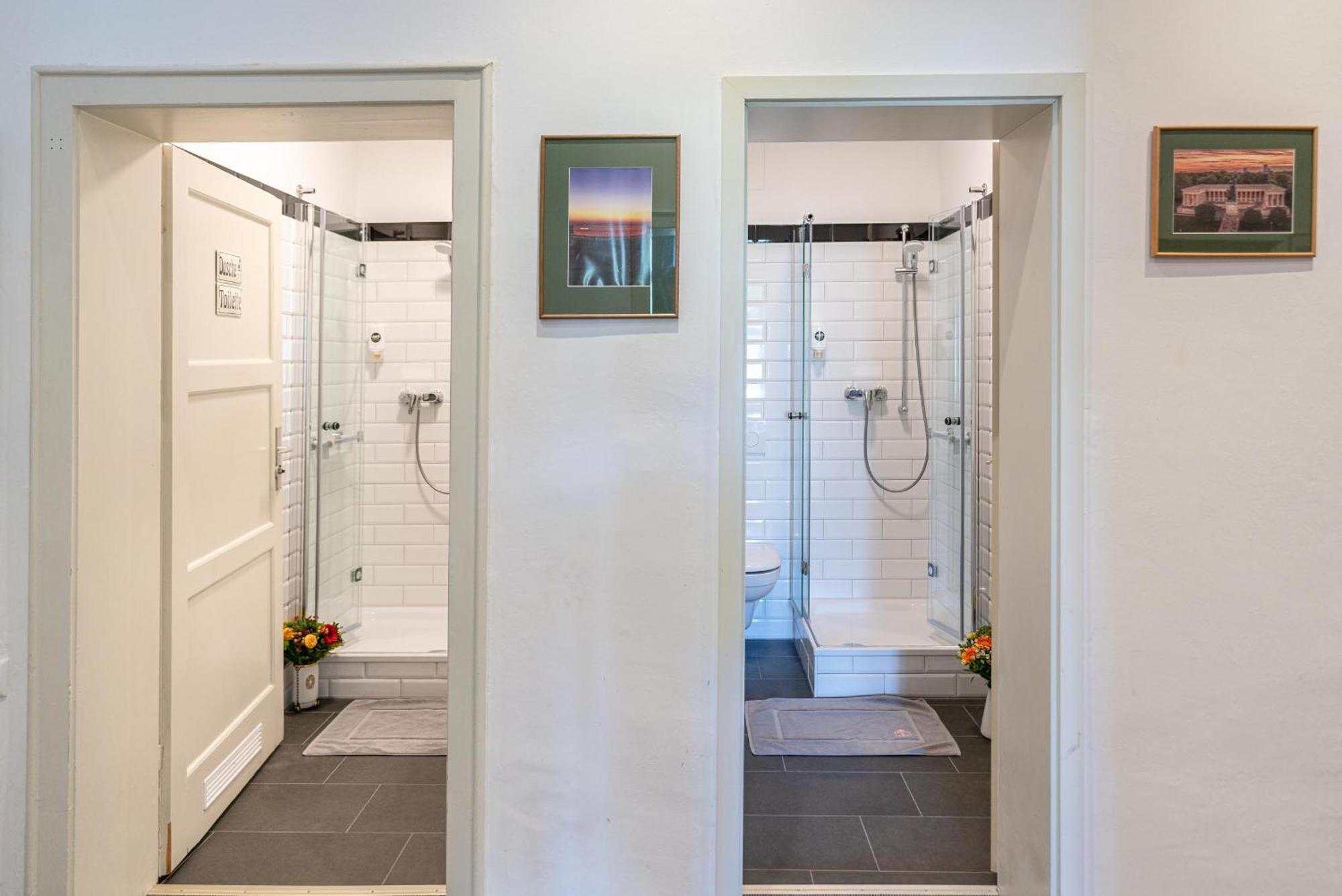Hotel-pension Am Siegestor 3* München